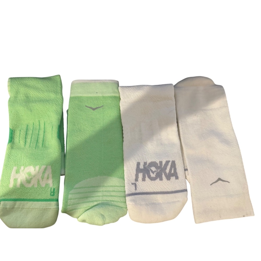 Hoka Performance Crew Socks Lot of 2 Pairs Mint Green White Womens Running Gear